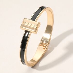 Black Metal Bar Tip Bracelet Bangle Hinged Statement Fashion Accessories